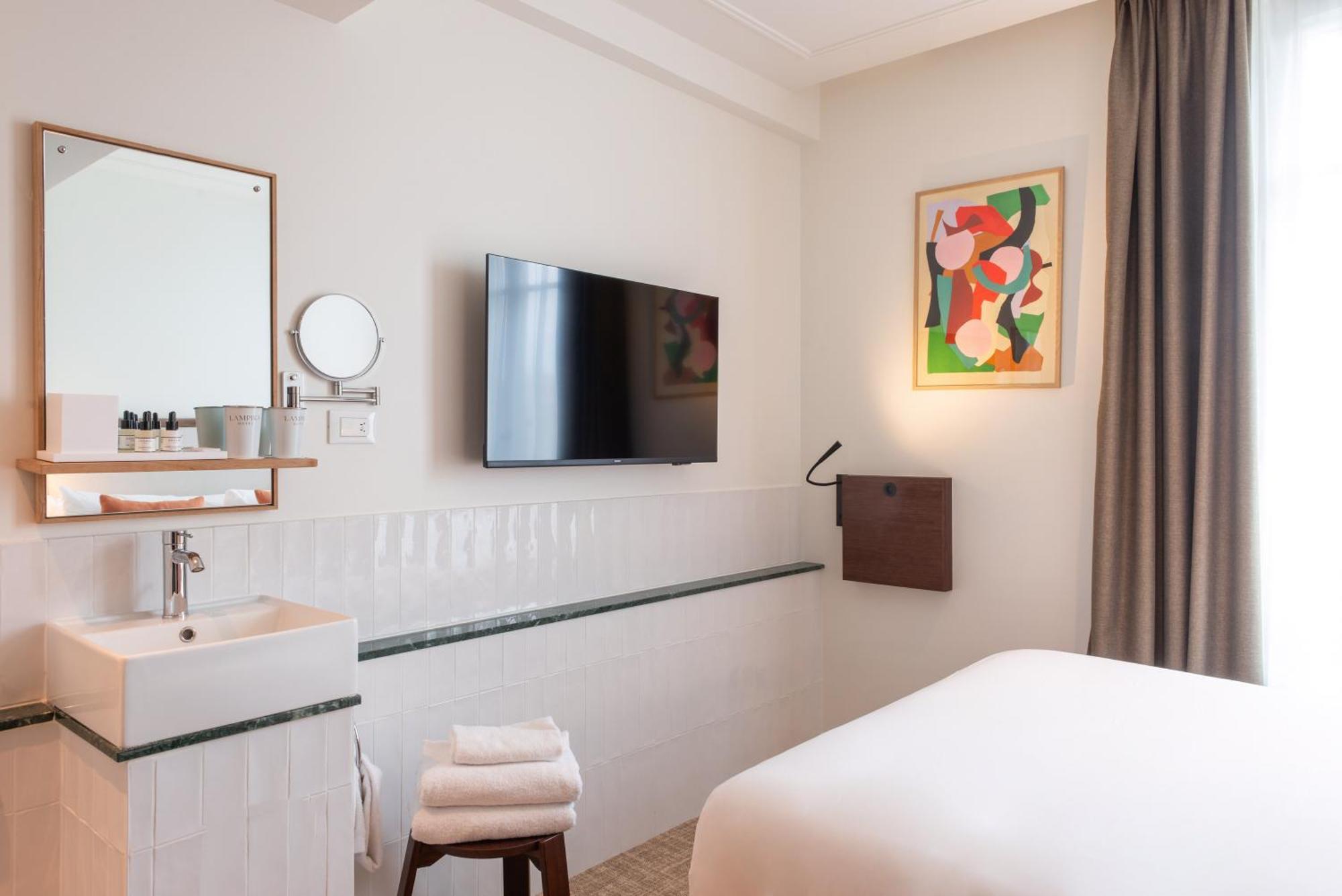 Le Lampika Hotel París Habitación foto